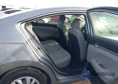 2019 Hyundai Elantra Se from USA, damaged, VIN 5NPD74LF5KH424865